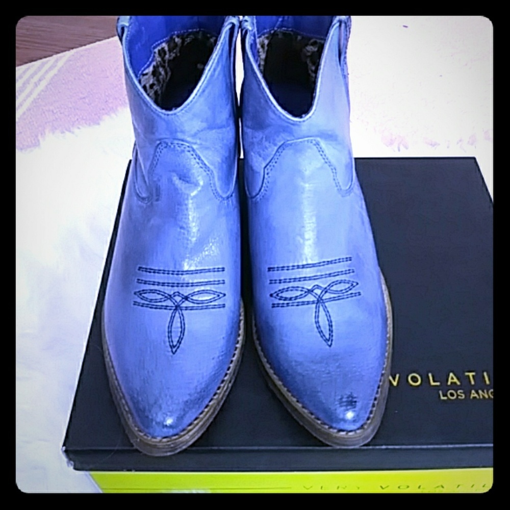 Very Volatile Banjo cowboy booties